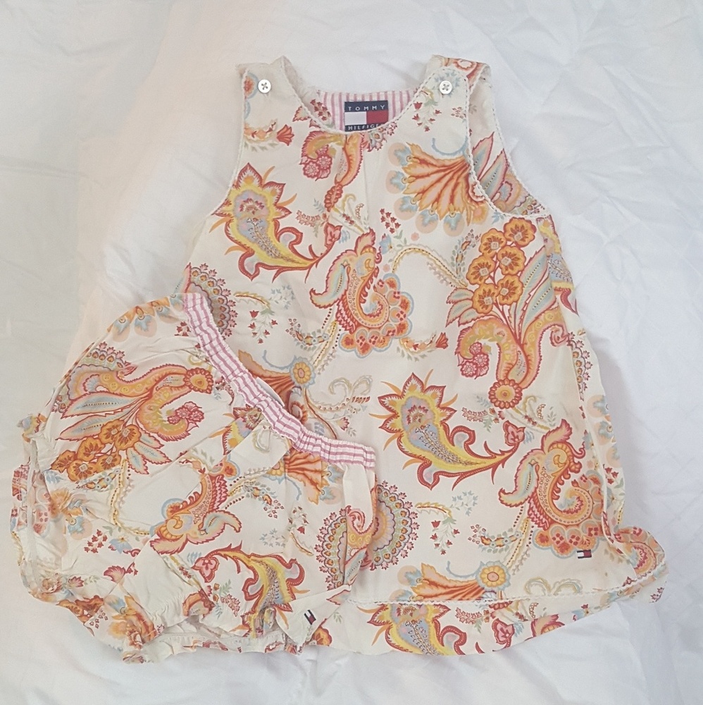 Tommy Hilfiger 6-12 mo. Never worn - Picture 1 of 4